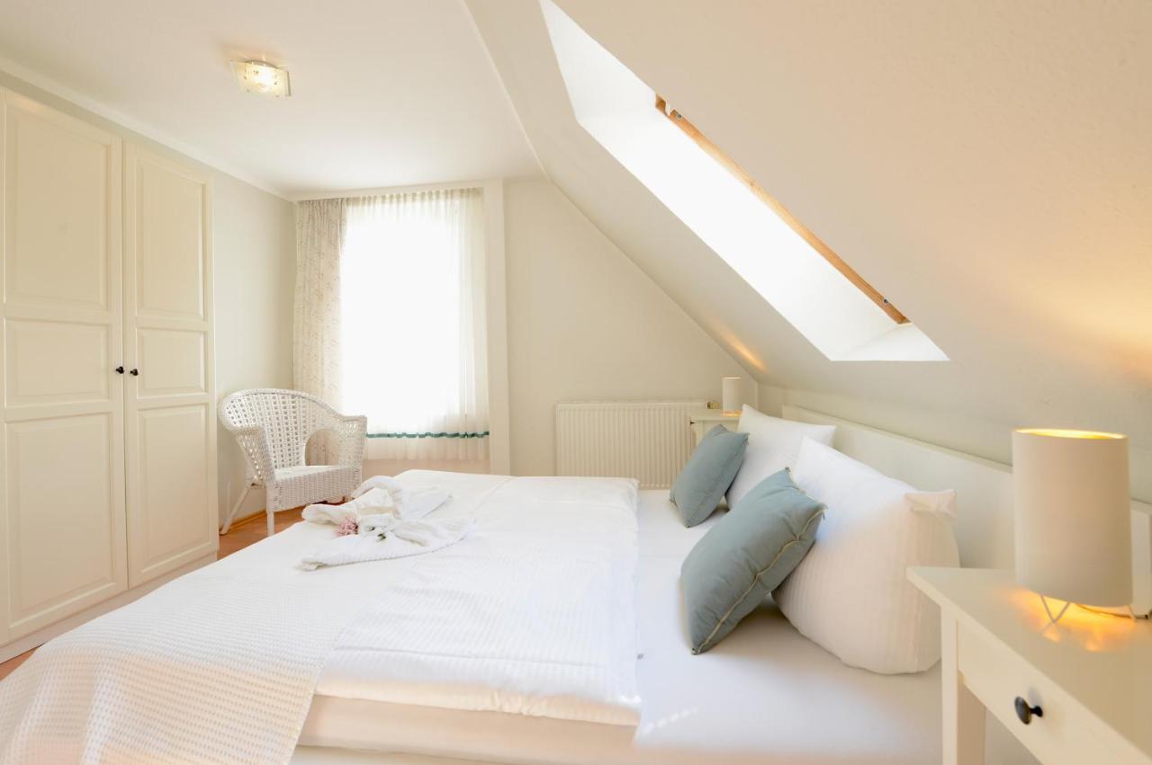 Ferienhaus für 8 Personen mit Kamin&Terrasse Boltenhagen  Exterior foto